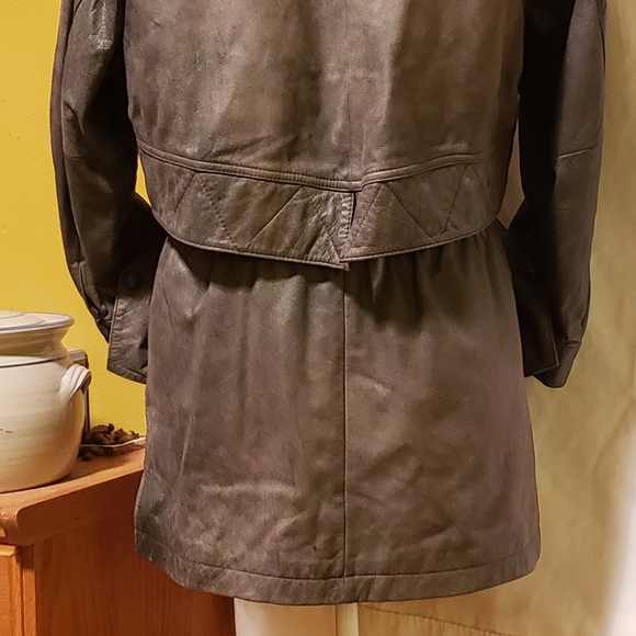 HOST PICK 😊 Wilson Adventure Bound Woman's Leather Jacket Sz S - Picture 10 of 16